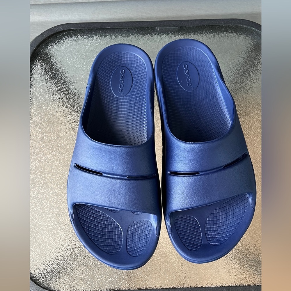 OOFFOS MEN'S OOAHH SLIDE SANDAL - NAVY Sz 11 - Picture 1 of 8